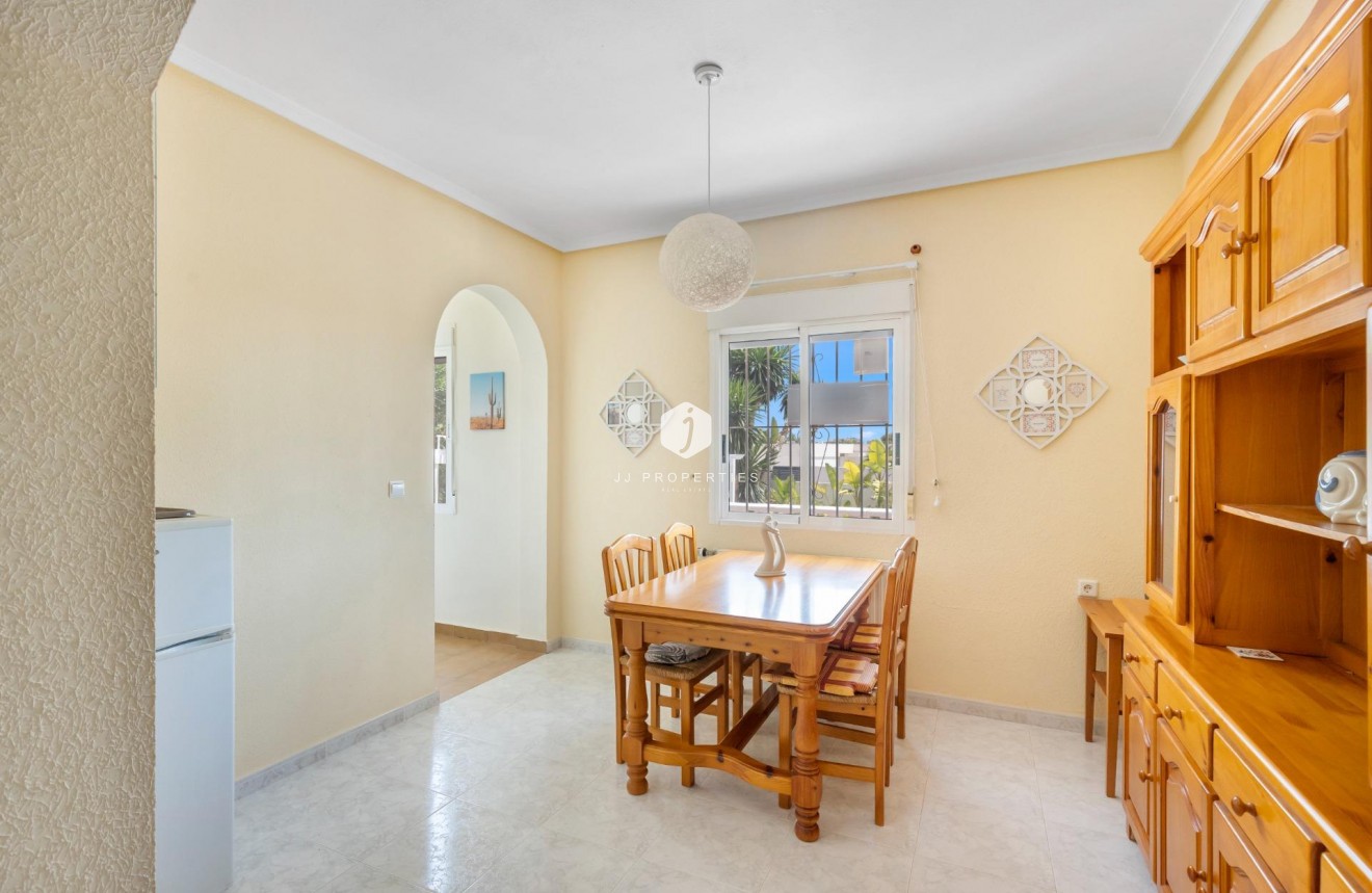 Segunda mano - Villa -
San Fulgencio - Urb. La Marina