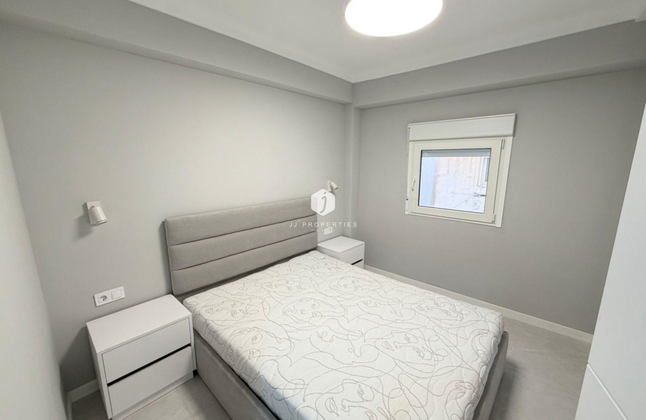 Aus zweiter Hand - Wohnung -
Torrevieja