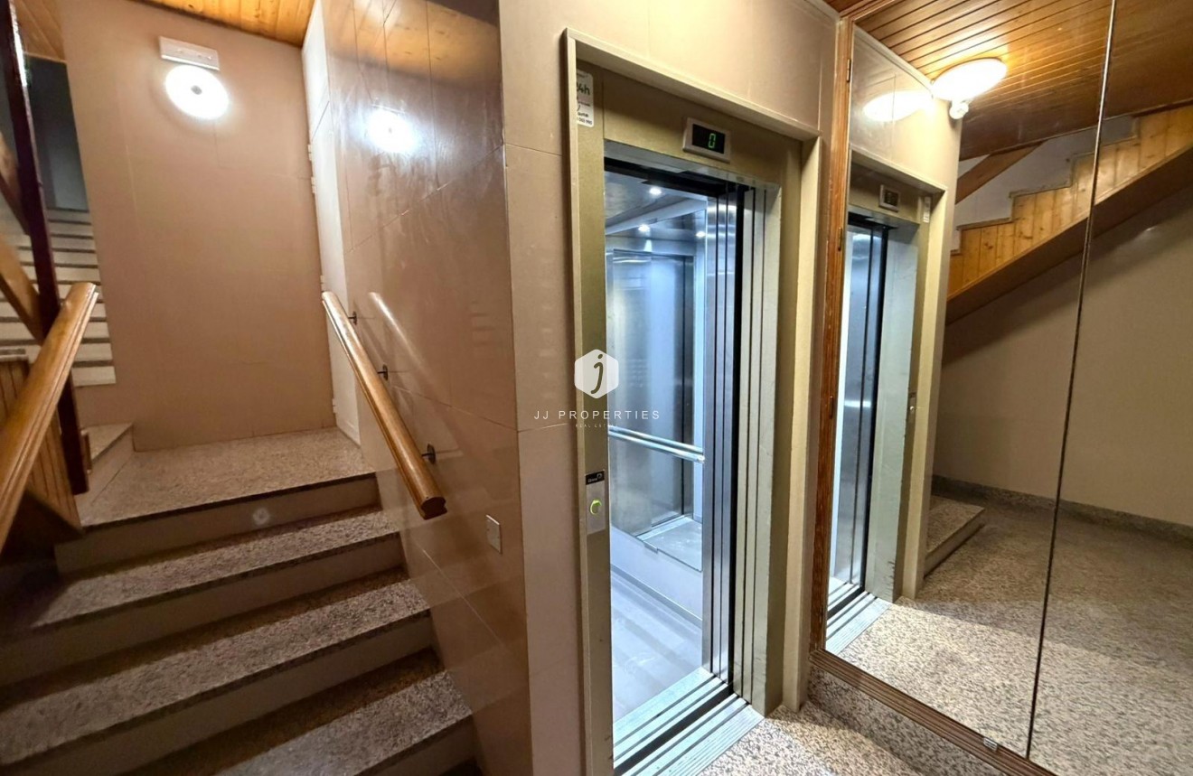 Aus zweiter Hand - Wohnung -
Torrevieja