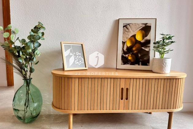 Segunda mano - Apartamento / piso -
Torrevieja - Centro