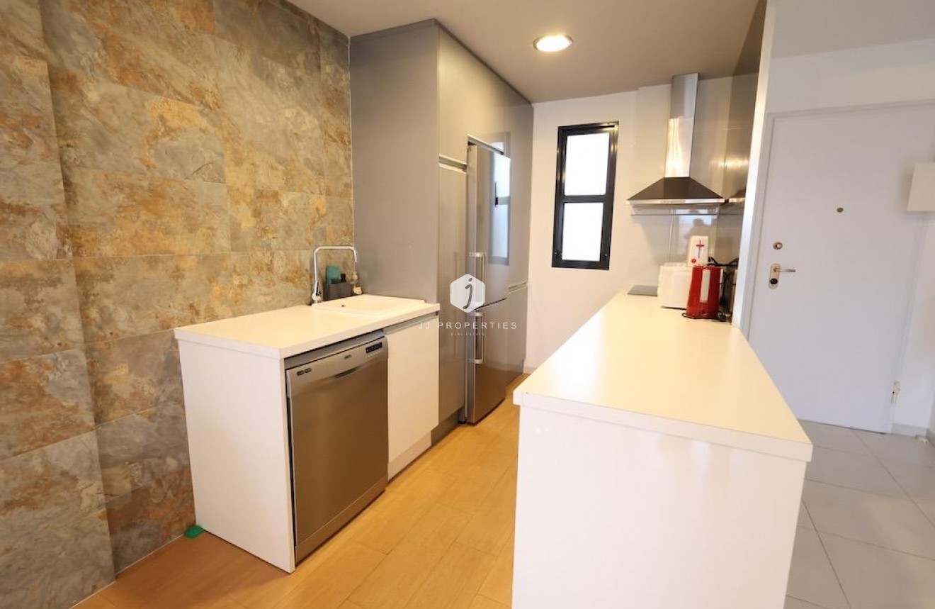 Resale - Apartment / flat -
Orihuela Costa - Costa Blanca