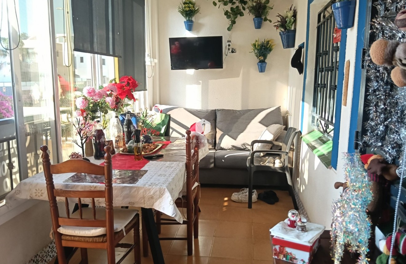 Resale - Apartment / flat -
Los Montesinos - Costa Blanca