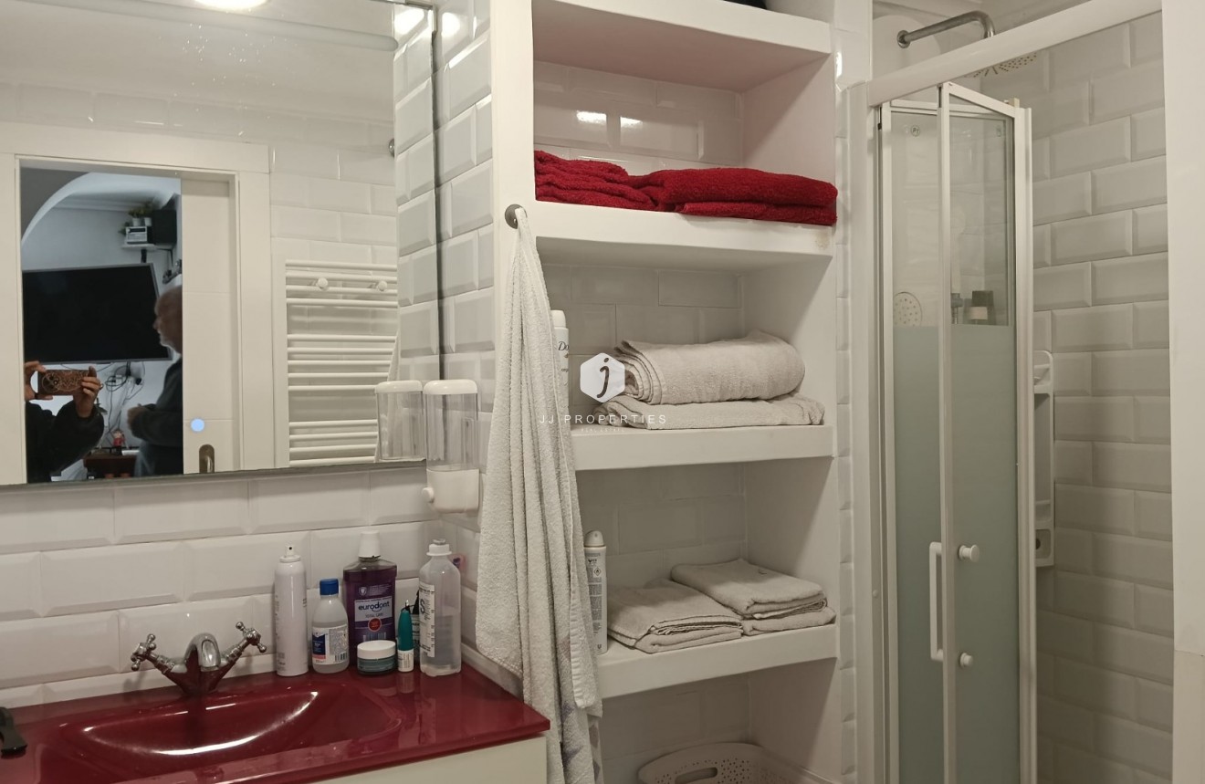 Resale - Apartment / flat -
Los Montesinos - Costa Blanca