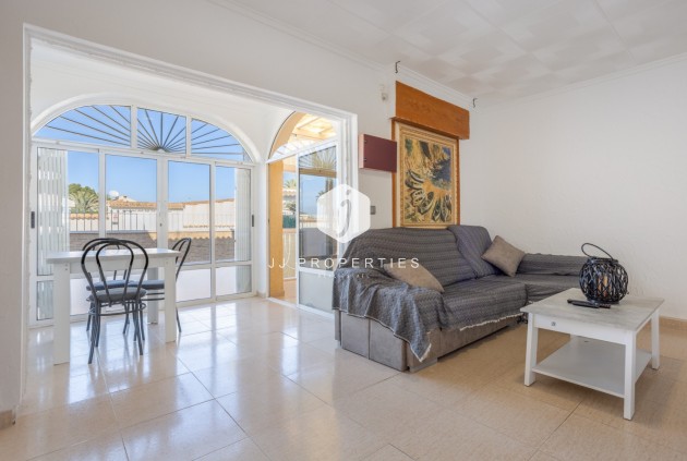 Resale - Villa -
Torrevieja - Costa Blanca