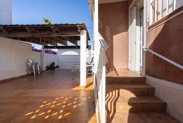 Resale - Villa -
Torrevieja - Costa Blanca