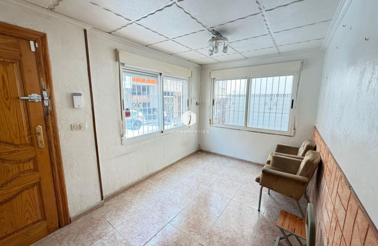 Aus zweiter Hand - Chalet -
Torrevieja