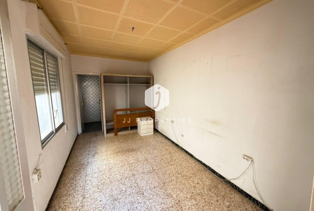 Aus zweiter Hand - Chalet -
Torrevieja