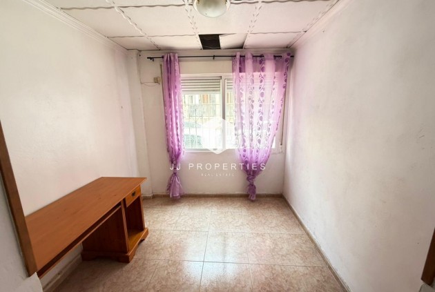 Aus zweiter Hand - Chalet -
Torrevieja