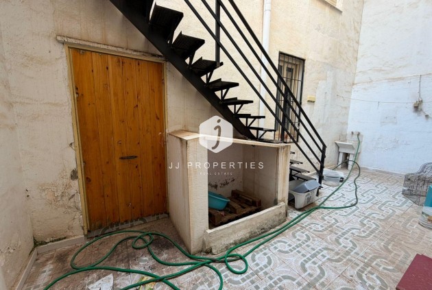 Aus zweiter Hand - Chalet -
Torrevieja