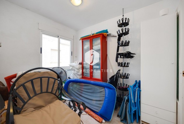 Resale - Bungalow -
Torrevieja - La Siesta - El Salado - Torreta