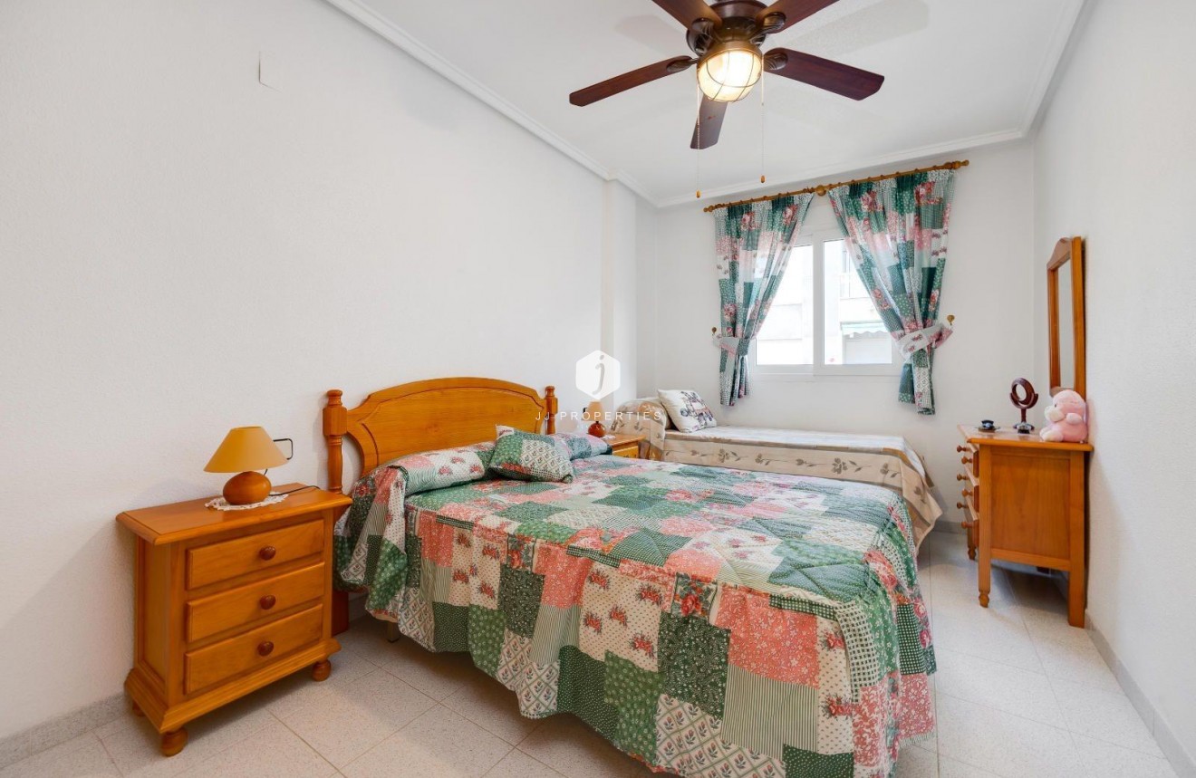 Aus zweiter Hand - Wohnung -
Torrevieja - Acequion