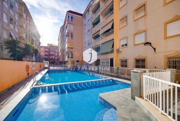 Aus zweiter Hand - Wohnung -
Torrevieja - Acequion