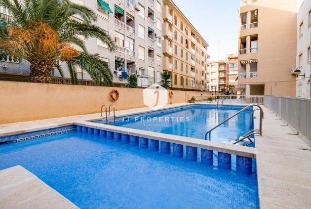 Aus zweiter Hand - Wohnung -
Torrevieja - Acequion