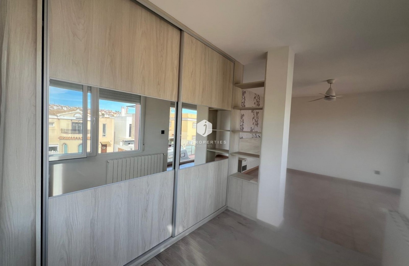 Tweedehands - Villa -
Orihuela Costa - Villamartín-las Filipinas