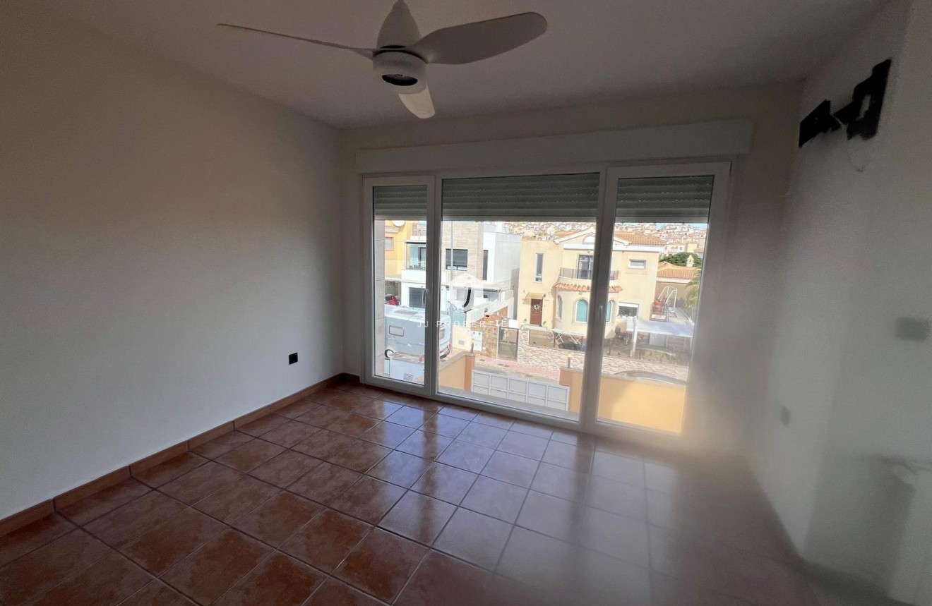 Tweedehands - Villa -
Orihuela Costa - Villamartín-las Filipinas