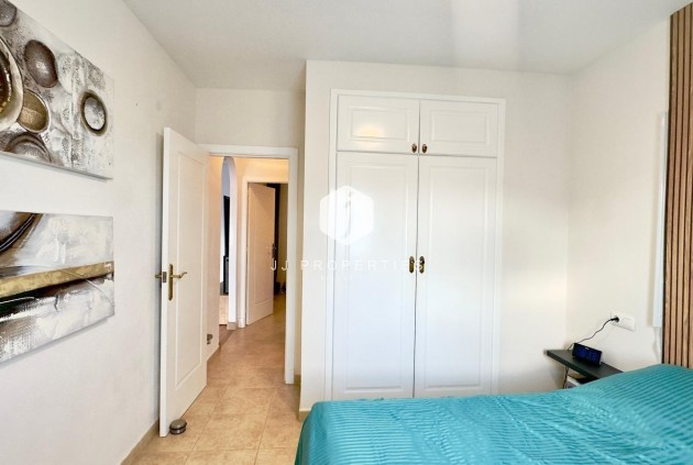 Segunda mano - Bungalow -
Torrevieja - Torreblanca