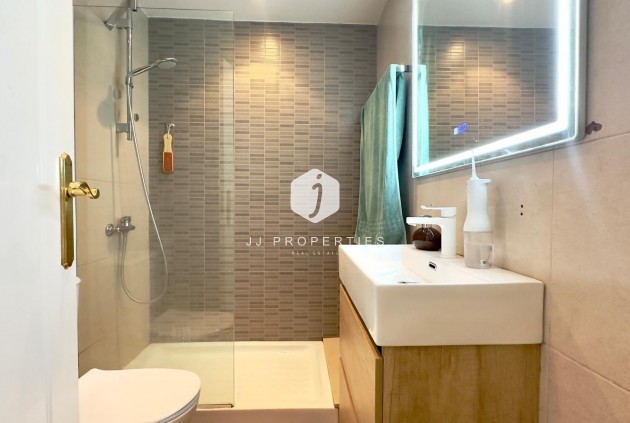 Segunda mano - Bungalow -
Torrevieja - Torreblanca