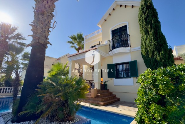 Segunda mano - Villa -
Orihuela Costa - Costa Blanca