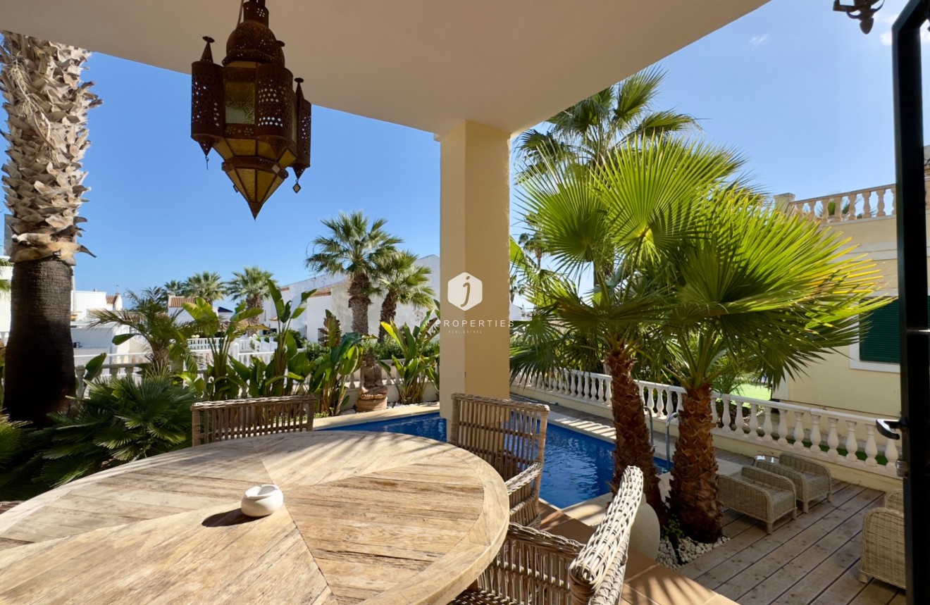 Segunda mano - Villa -
Orihuela Costa - Costa Blanca