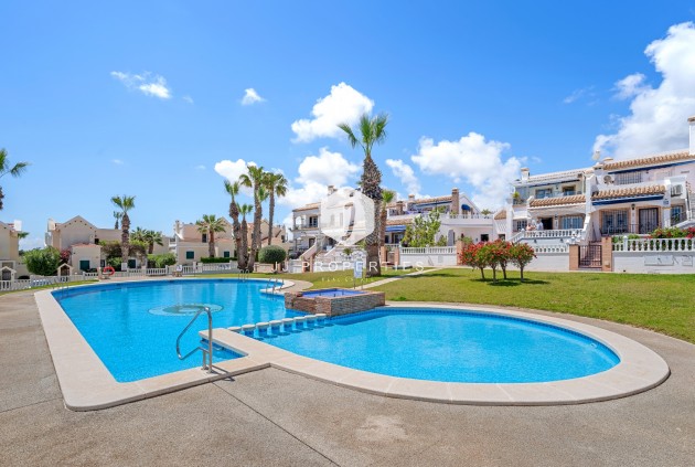 Segunda mano - Villa -
Orihuela Costa - Costa Blanca