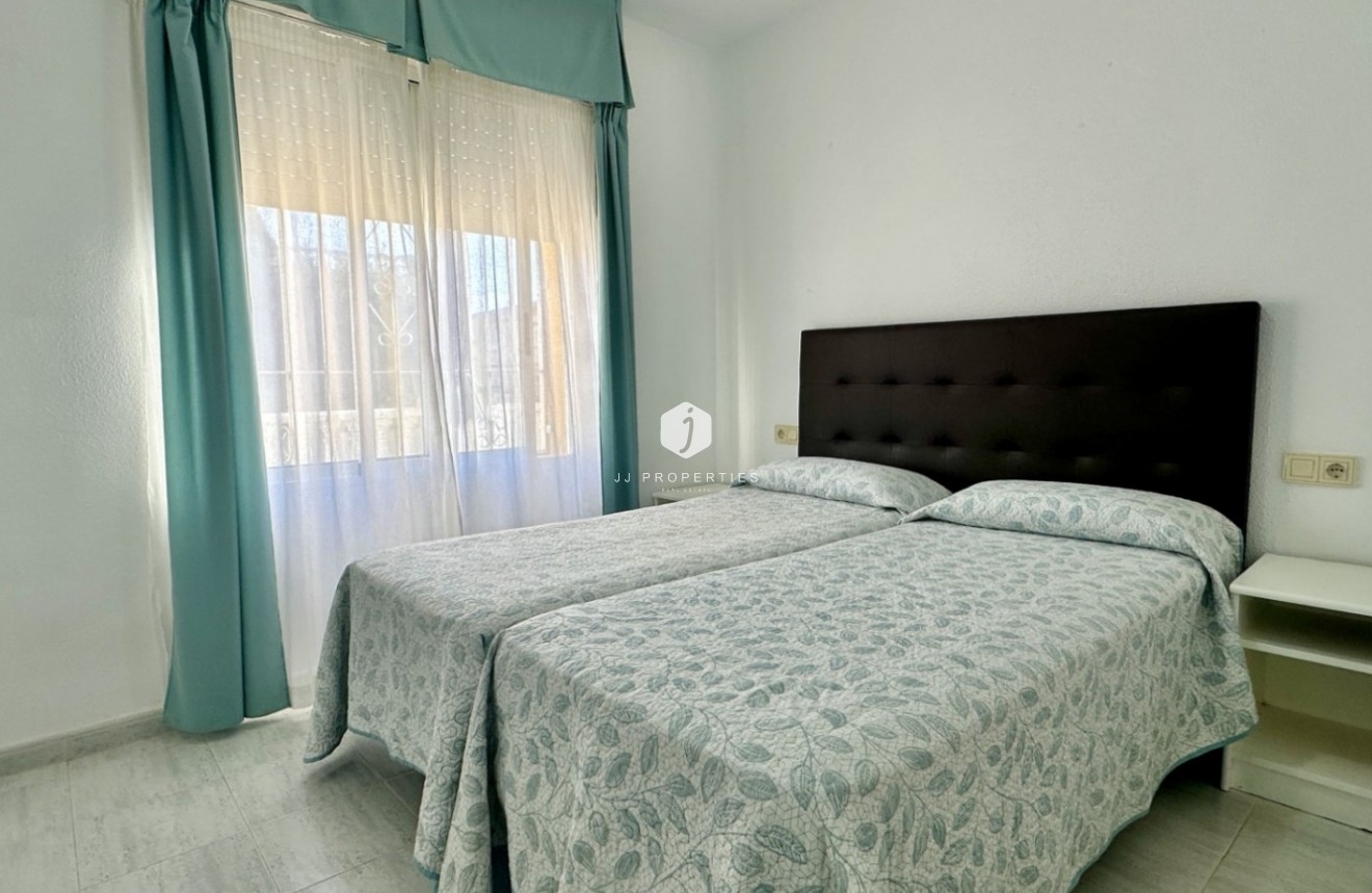 Segunda mano - Apartamento / piso -
Orihuela Costa - Costa Blanca