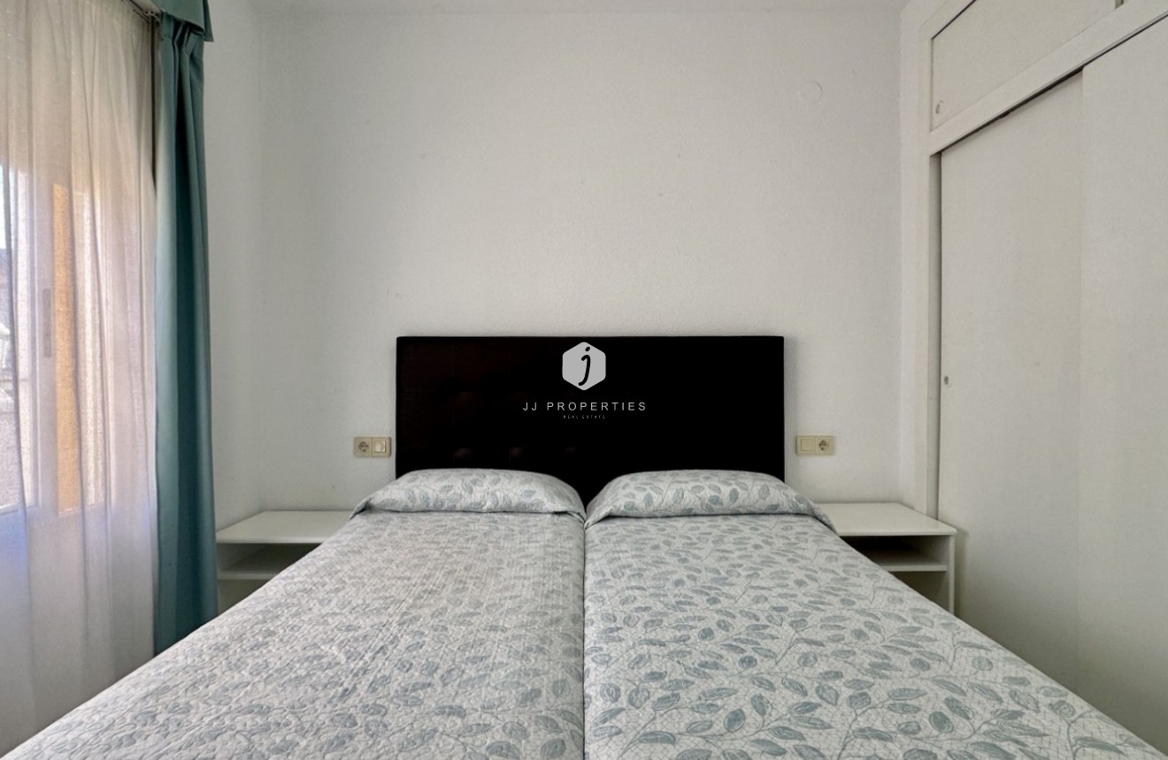 Segunda mano - Apartamento / piso -
Orihuela Costa - Costa Blanca