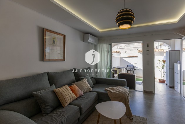 Segunda mano - Chalet -
Torrevieja - Costa Blanca