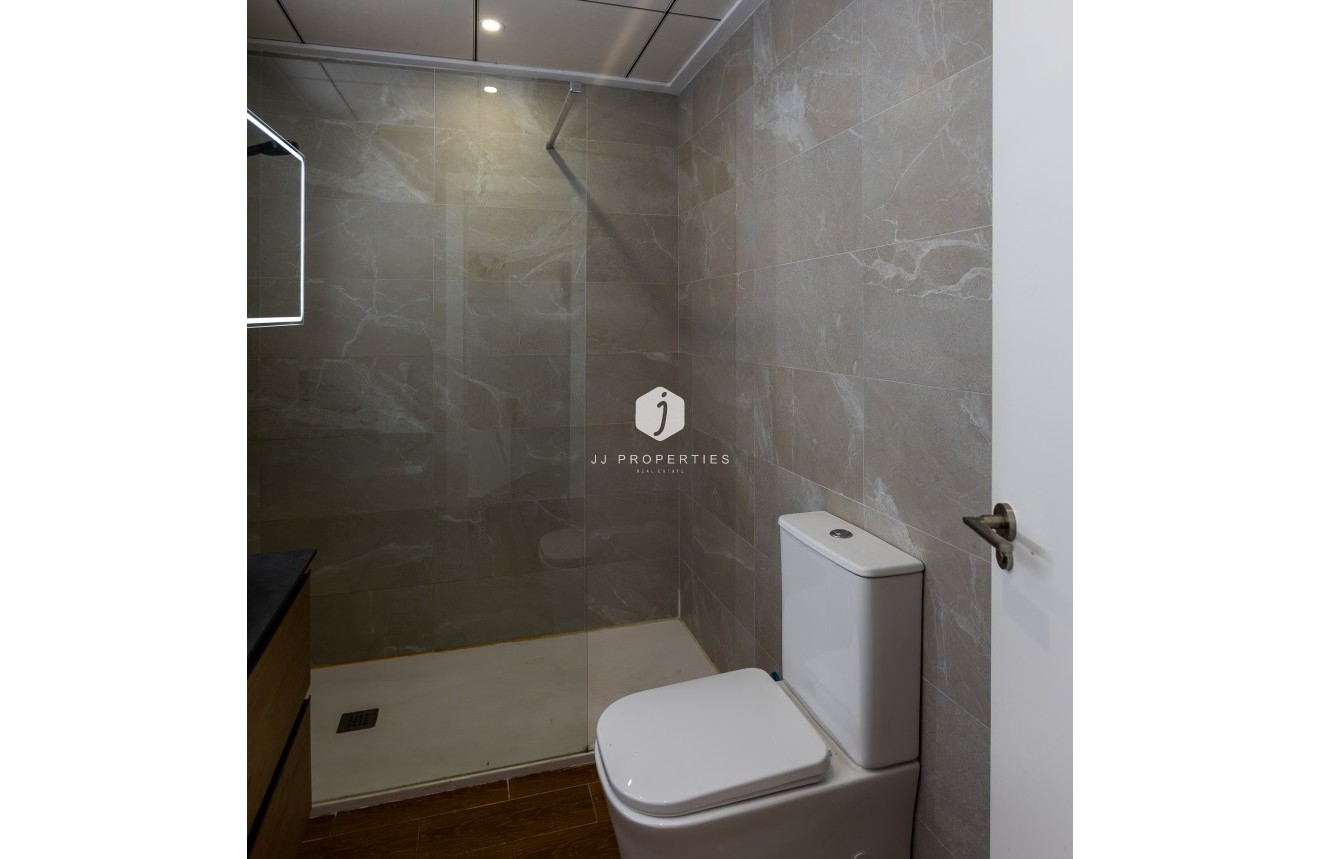 Segunda mano - Chalet -
Torrevieja - Costa Blanca