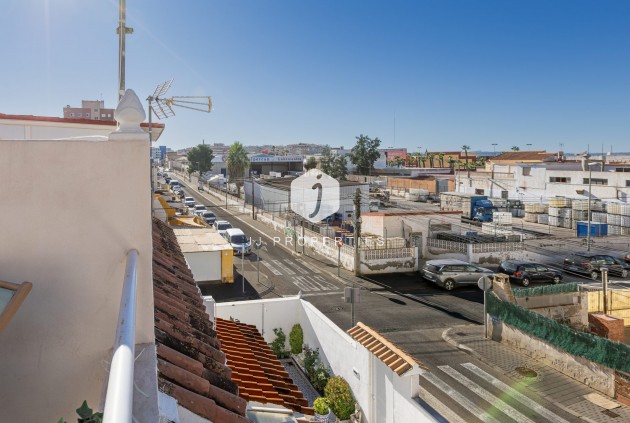 Segunda mano - Chalet -
Torrevieja - Costa Blanca