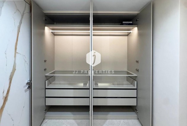 Segunda mano - Apartamento / piso -
Torrevieja - Playa de los Locos