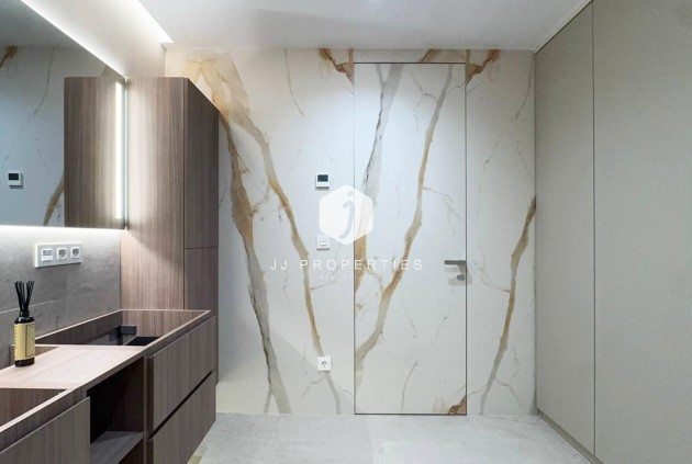 Segunda mano - Apartamento / piso -
Torrevieja - Playa de los Locos