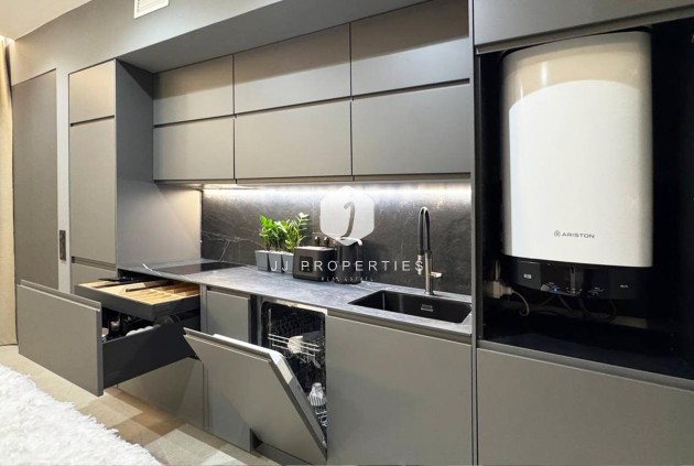 Segunda mano - Apartamento / piso -
Torrevieja - Playa de los Locos