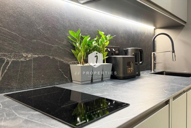 Segunda mano - Apartamento / piso -
Torrevieja - Playa de los Locos