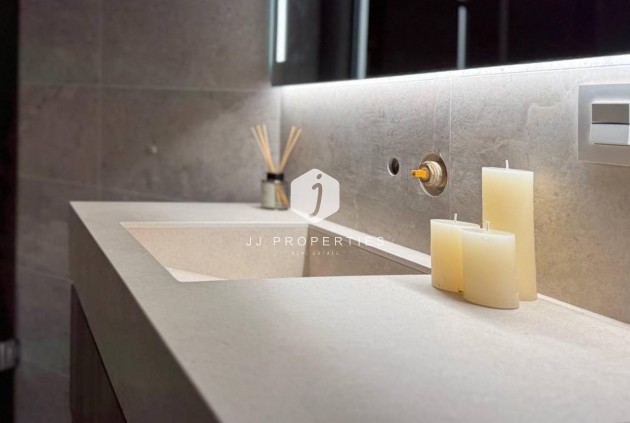 Segunda mano - Apartamento / piso -
Torrevieja - Playa de los Locos