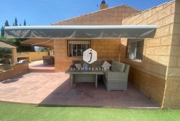 Resale - Villa -
Albatera - Campo De Albatera