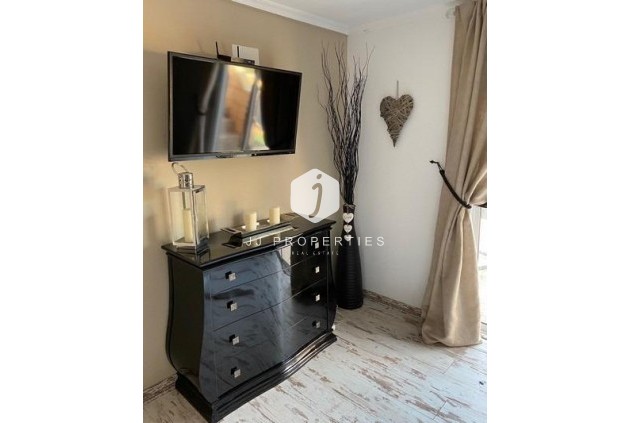 Resale - Villa -
Albatera - Campo De Albatera