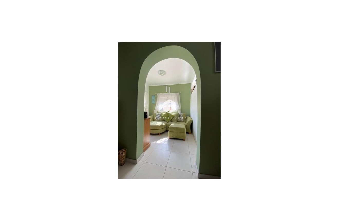 Resale - Villa -
Albatera - Campo De Albatera