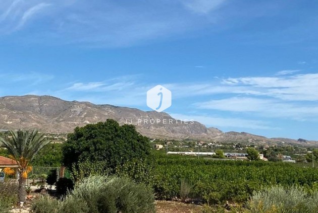 Resale - Villa -
Albatera - Campo De Albatera