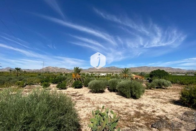 Resale - Villa -
Albatera - Campo De Albatera