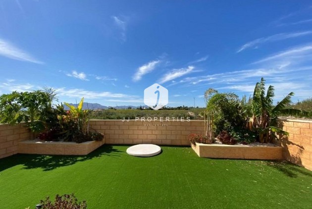 Resale - Villa -
Albatera - Campo De Albatera