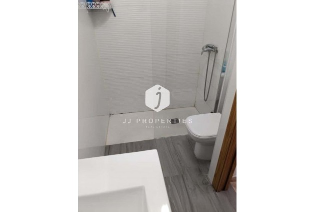 Resale - Apartment / flat -
Torrevieja - Playa del Cura