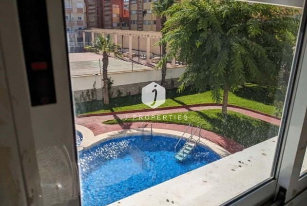 Resale - Apartment / flat -
Torrevieja - Playa del Cura