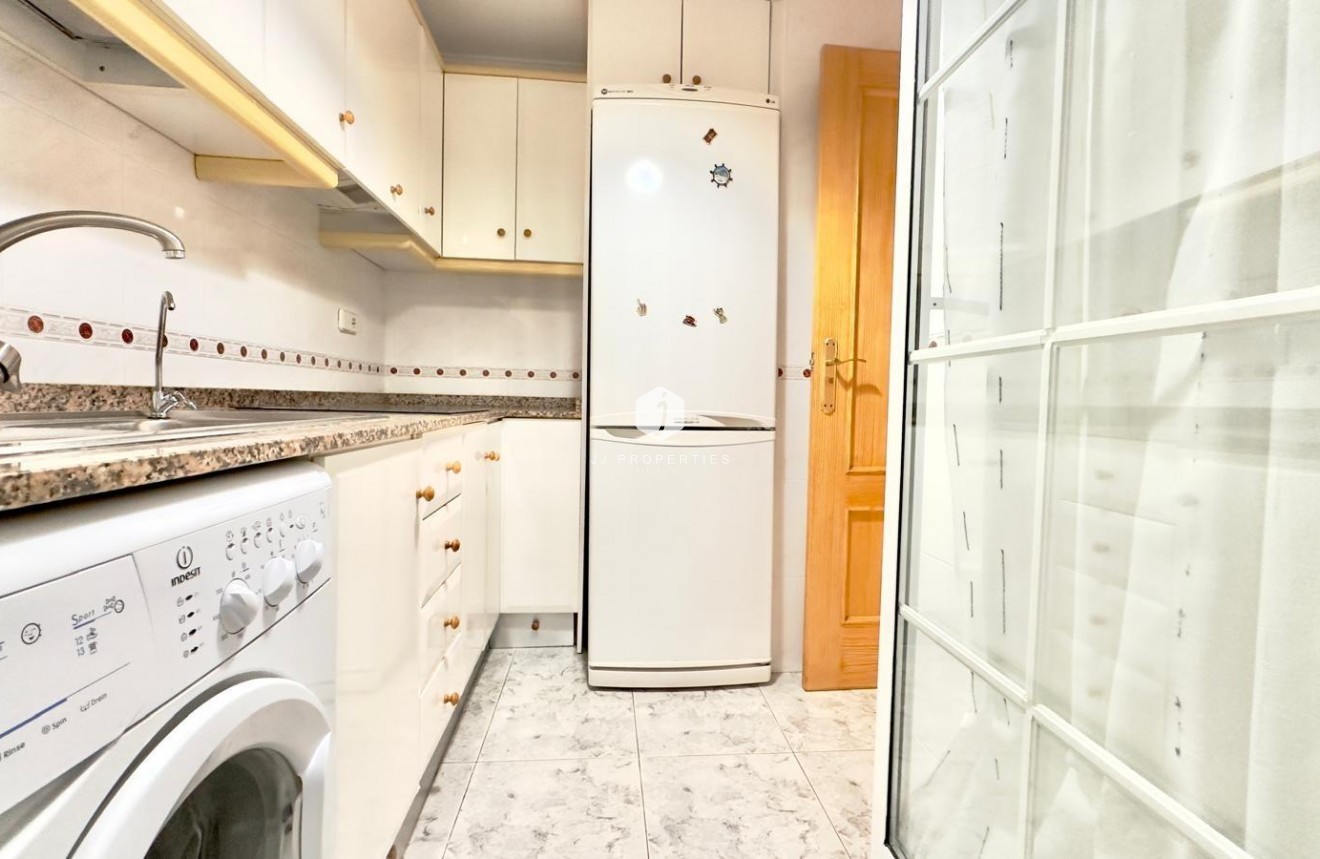 Segunda mano - Apartamento / piso -
Torrevieja - La Mata Pueblo