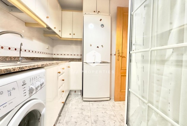 Segunda mano - Apartamento / piso -
Torrevieja - La Mata Pueblo