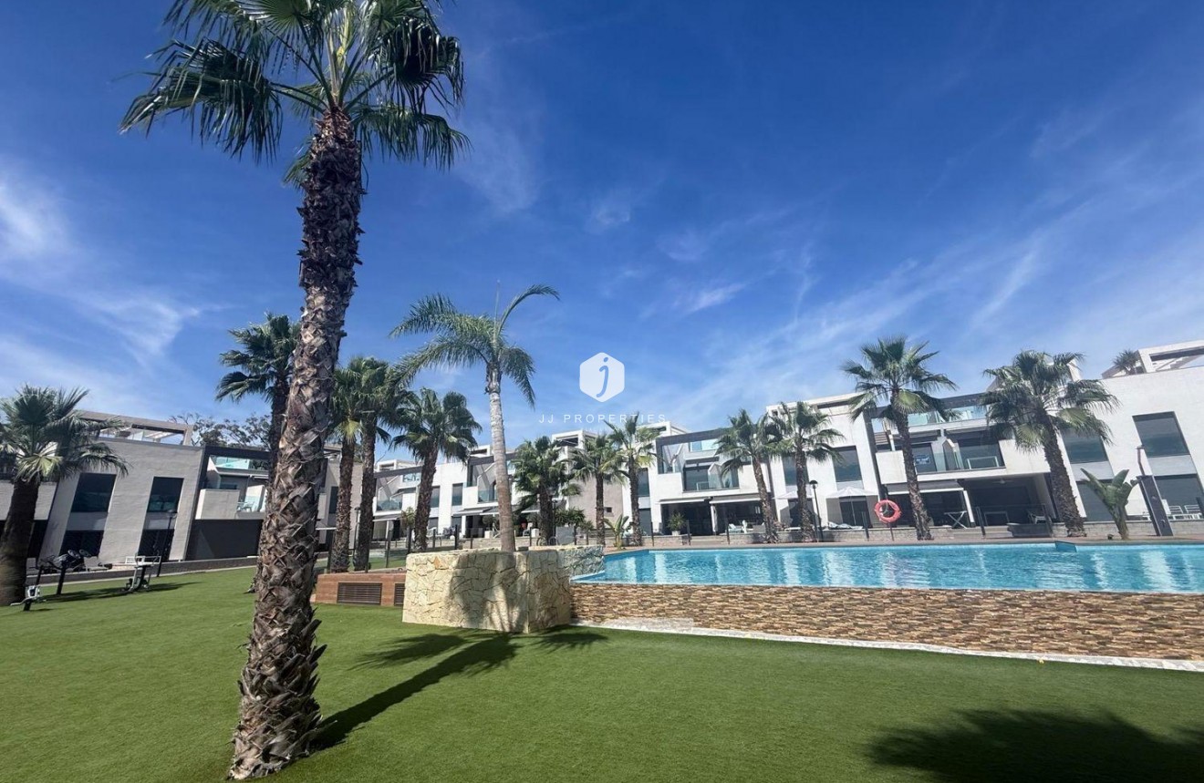 Segunda mano - Bungalow -
Guardamar del Segura - Oasis Beach