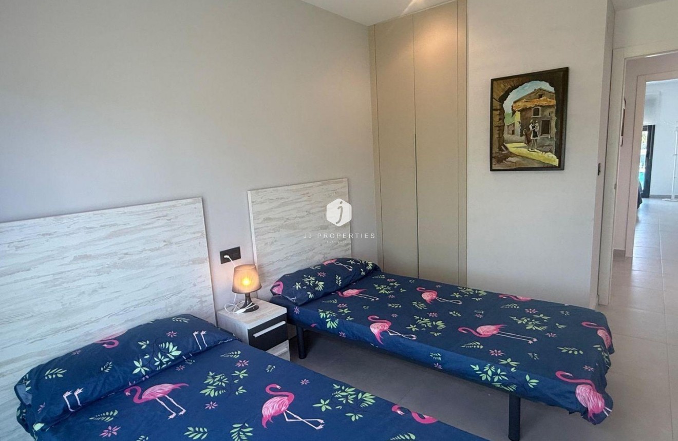 Segunda mano - Bungalow -
Guardamar del Segura - Oasis Beach