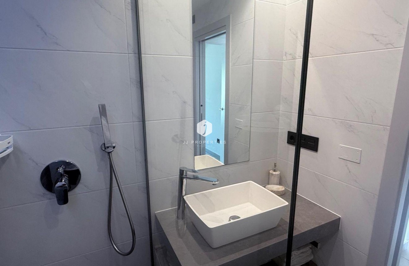 Segunda mano - Bungalow -
Guardamar del Segura - Oasis Beach