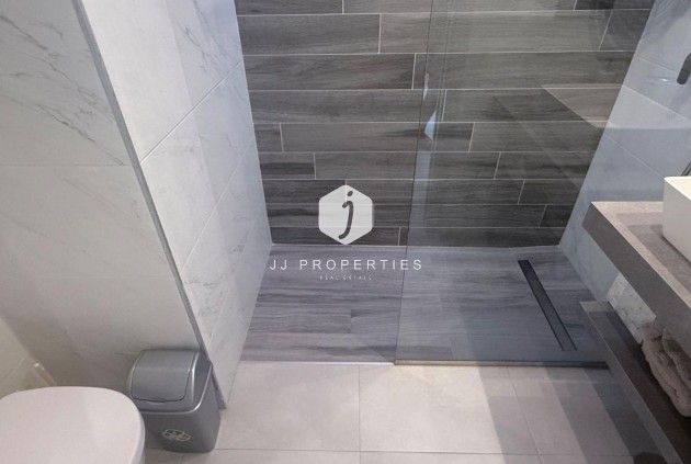 Segunda mano - Bungalow -
Guardamar del Segura - Oasis Beach