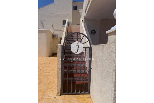 Segunda mano - Bungalow -
Orihuela Costa - Los Almendros-la Florida