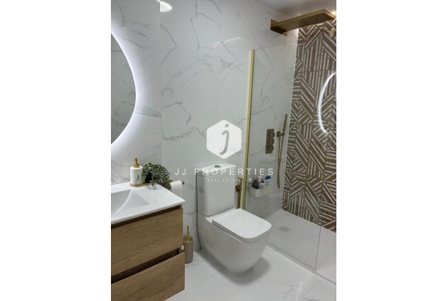 Segunda mano - Apartamento / piso -
Orihuela Costa - Costa Blanca